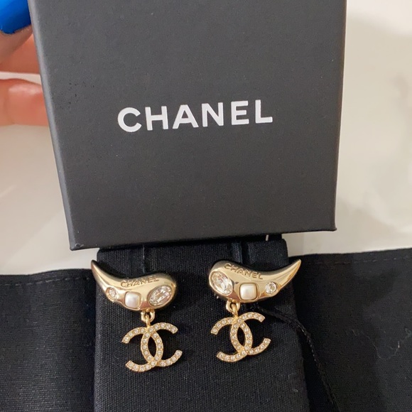 Chanel earrings 21S - Picture 6 of 8
